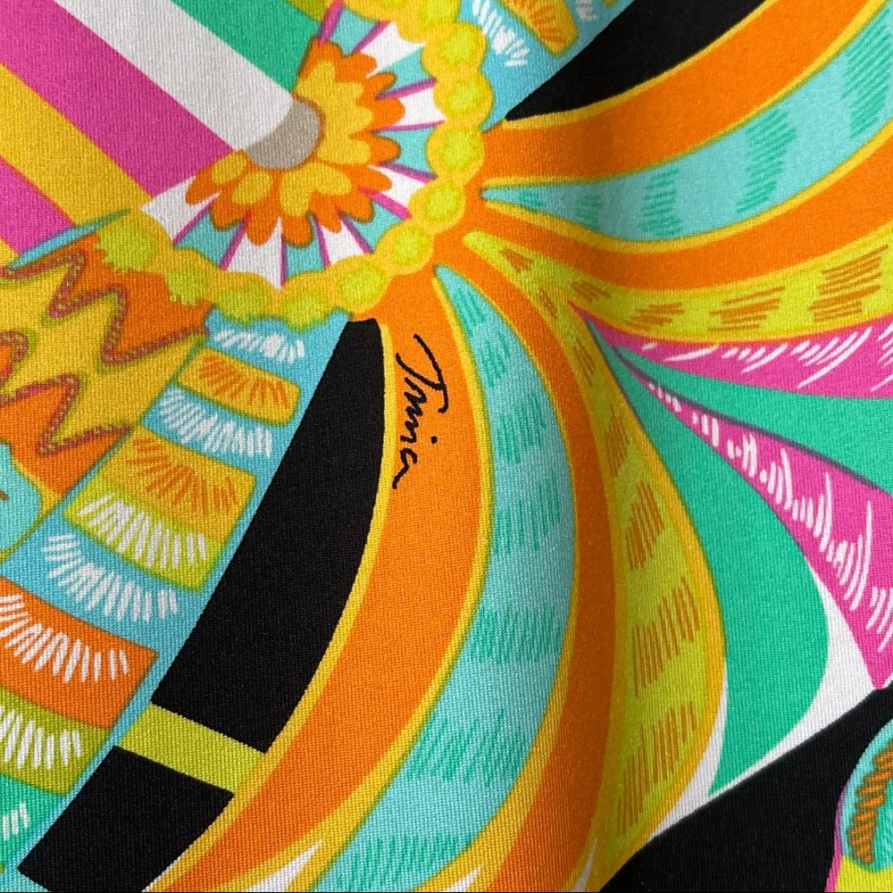 Trina Turk | The “Tahitian” Mini /Coverup - Picture 4 of 7